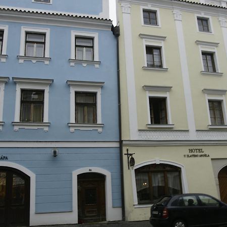 Hotel U Zlateho Andela Pardubice Buitenkant foto