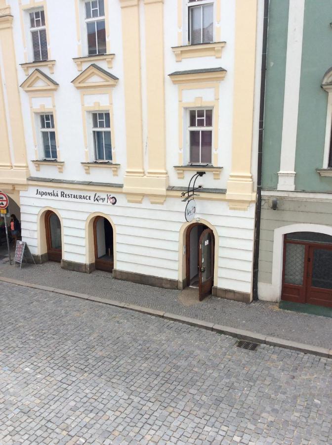 Hotel U Zlateho Andela Pardubice Buitenkant foto